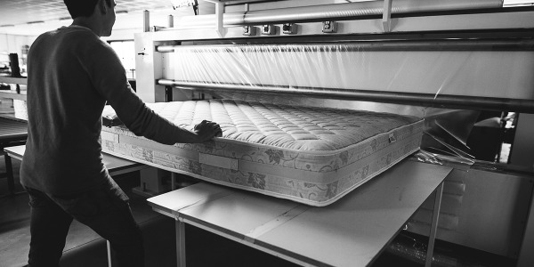 Materassi e reti motorizzate: comfort e benessere personalizzato